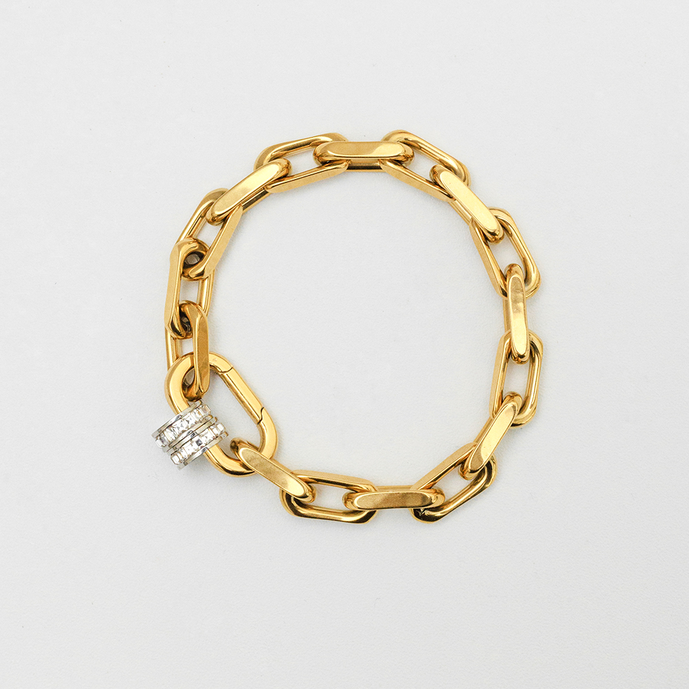 YF5136 - Pulsera dorada con dijes