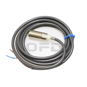 E2EQ-X7D1 2m接近传感器接近开关12至24VDC接近传感器E2EQ-X7D1 - Product Image 1