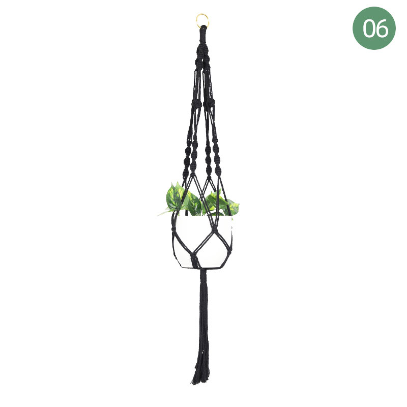 Anneau de fer torsadé plaque noire fleur
