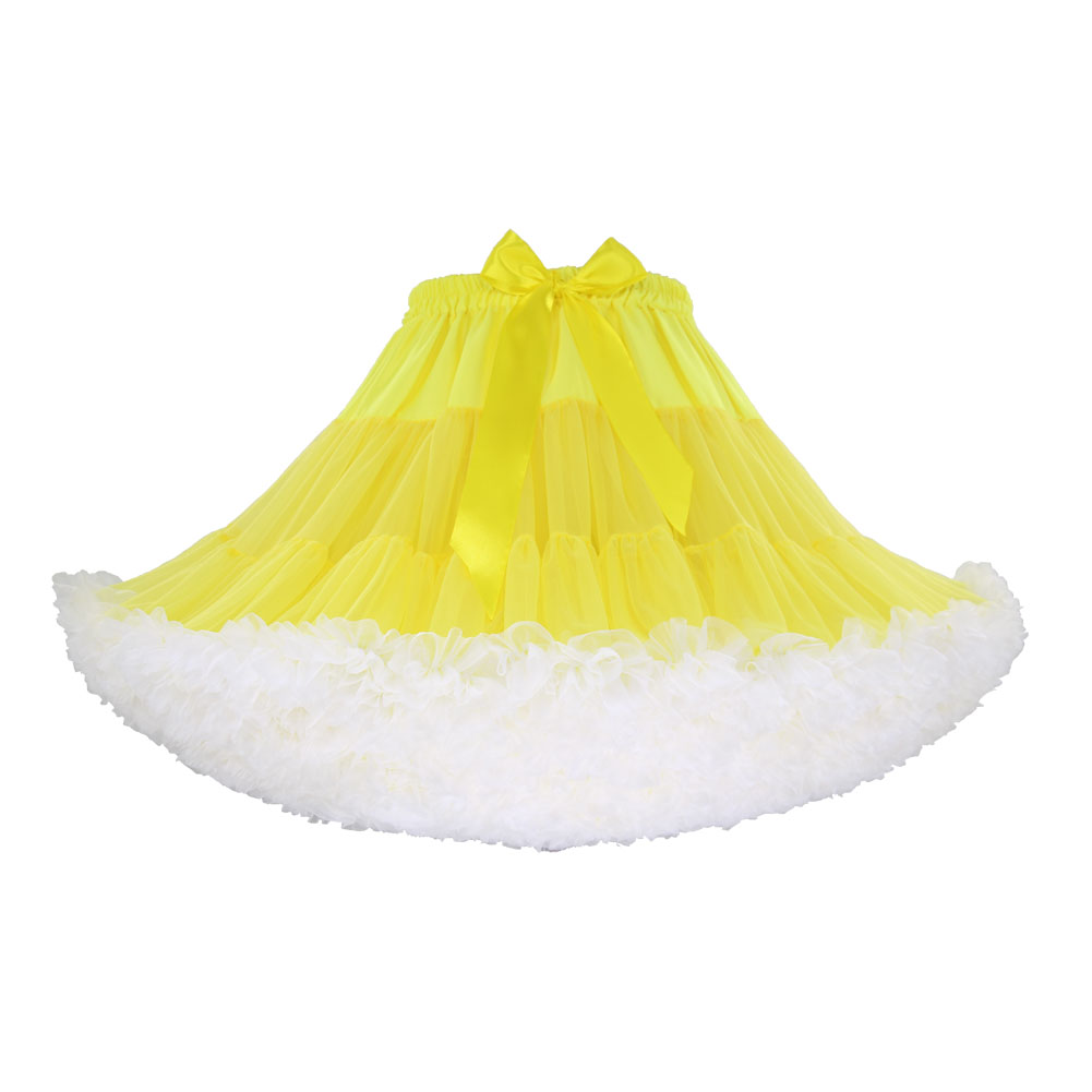 Jaune avec couleur blanche