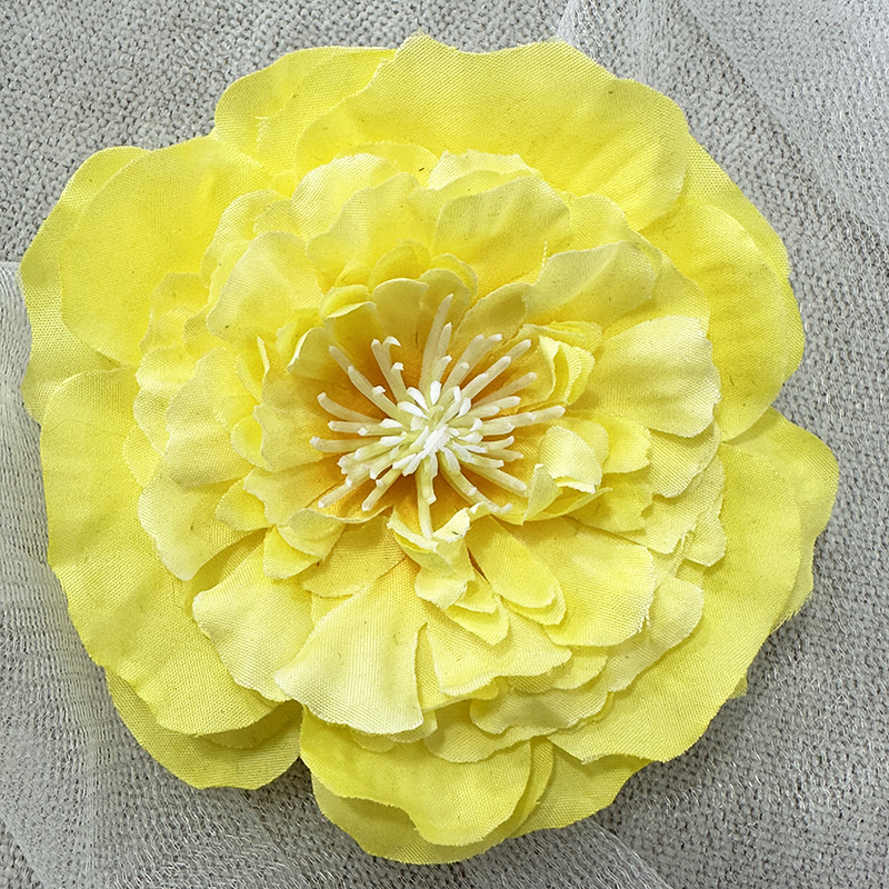 Jaune