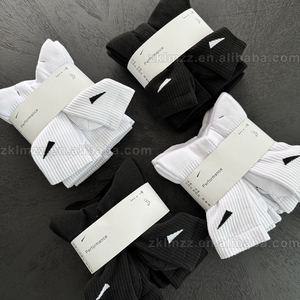 6 जोड़े प्रति कार्ड टखने पुरुषों के चल रहे कस्टम यूनिसेक्स स्पोर्ट्स उच्च गुणवत्ता वाले कुलीन बास्केटबॉल आउटडोर मोटी तौलिया चालक दल मोजे - Product Image 3