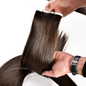 Recién llegados cabello humano de moda con capa completa de queratinio cinta de cabello verdadero completo invisible ruso en extensiones de cabello de trama