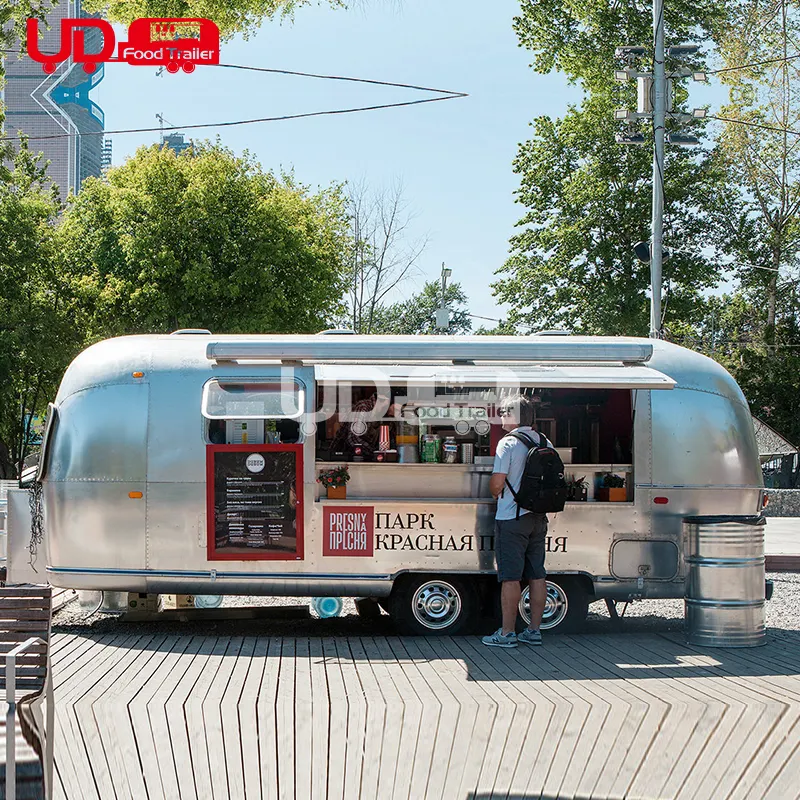 UrDream Street Mobile Airstream Burger Taco Churros Coffee Fast Food Truck Trailer con equipo de cocina completo para la venta
