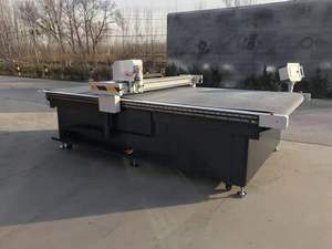 CNC-Stoffmuster schneide maschinen mit oszillieren der Klinge zum Schneiden von Rollen tüchern mit automatischer Lade entlade vorrichtung - Product Image 3