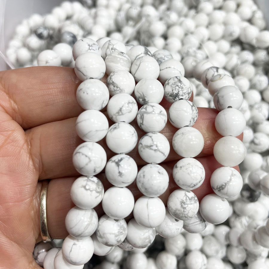Howlite