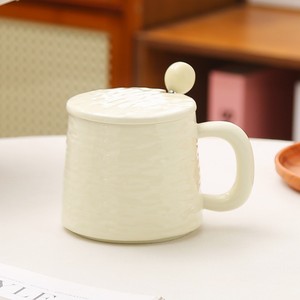 高品质批发定制夫妇夫妇<span class=keywords><strong>2</strong></span>件套大理石陶瓷咖啡杯马克杯礼品盒套装带盖和勺子