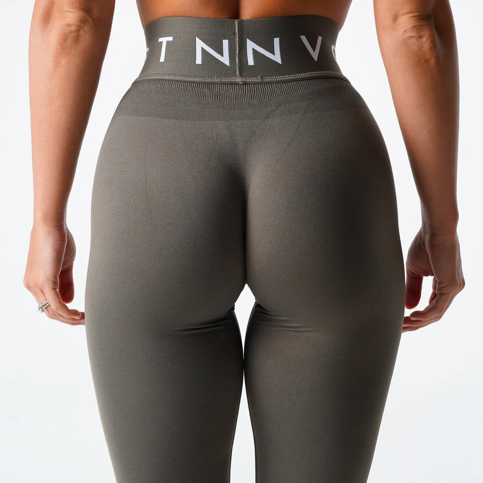Costumes Logotipo NVGTN Fornecedor Nova Chegada Carta Controle Tummy Yoga Calças Compridas Lilás Contorno Cintura Alta Sem Costura Legging