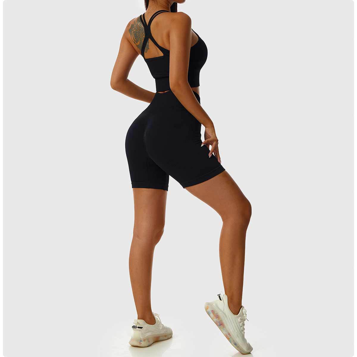 Black-Shorts