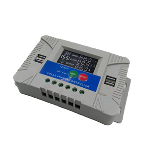 30A Controlador de carga de batería solar PWM 30A 40A 50A 60A 12V/24V 4USB Salida 5V/2A Controlador de panel solar fuera de la red - Product Image 1
