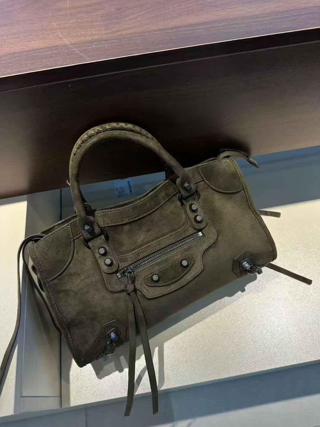 Verde oliva