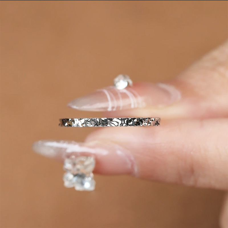 R909 narrow version white gold