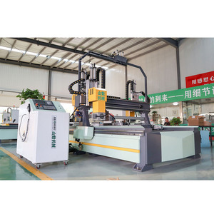 Ad alta efficienza CNC pannelli porta legno sega macchina di carico automatico di scarico piattaforma con quattro lato taglio squadrato tre sega - Product Image 2