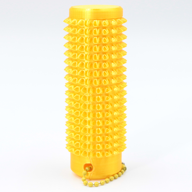 Rueda giratoria dorada de 8.5 cm para alivio del dolor.