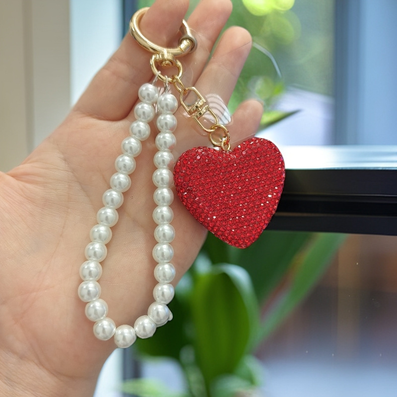 1. Cercle doré + Amour + Chaîne de perles + Envoyer un clip pour téléphone portable