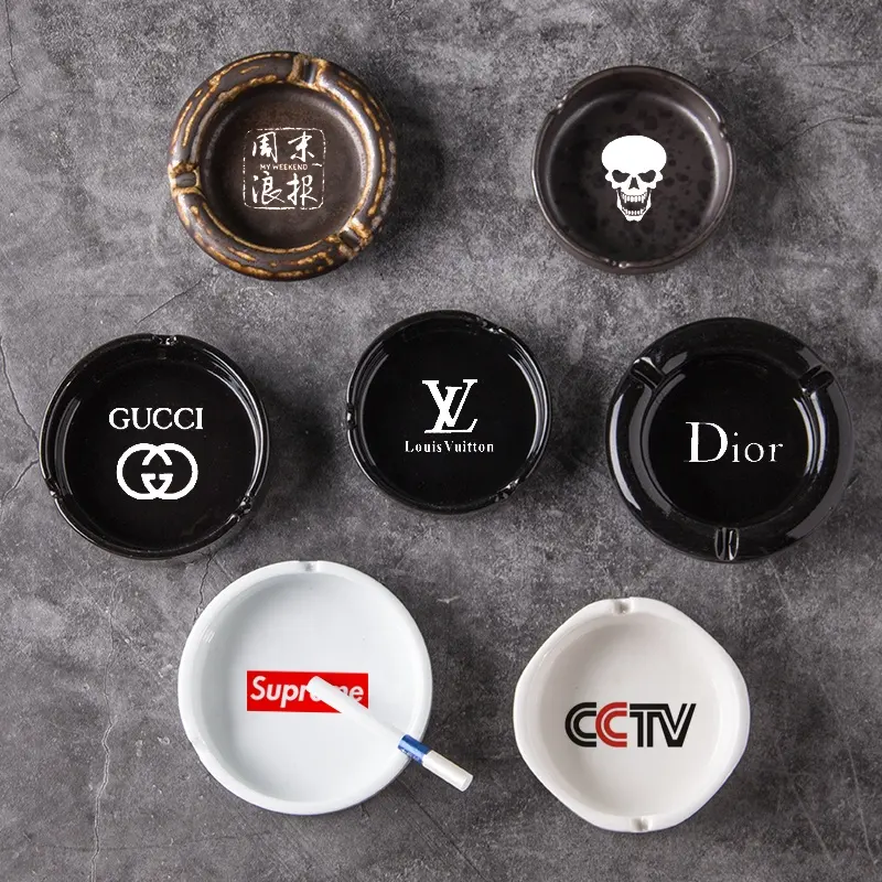 Logotipo personalizado impresso cinzeiro de cerâmica, porcelana hotel cinzeiro redondo para escritório e casa