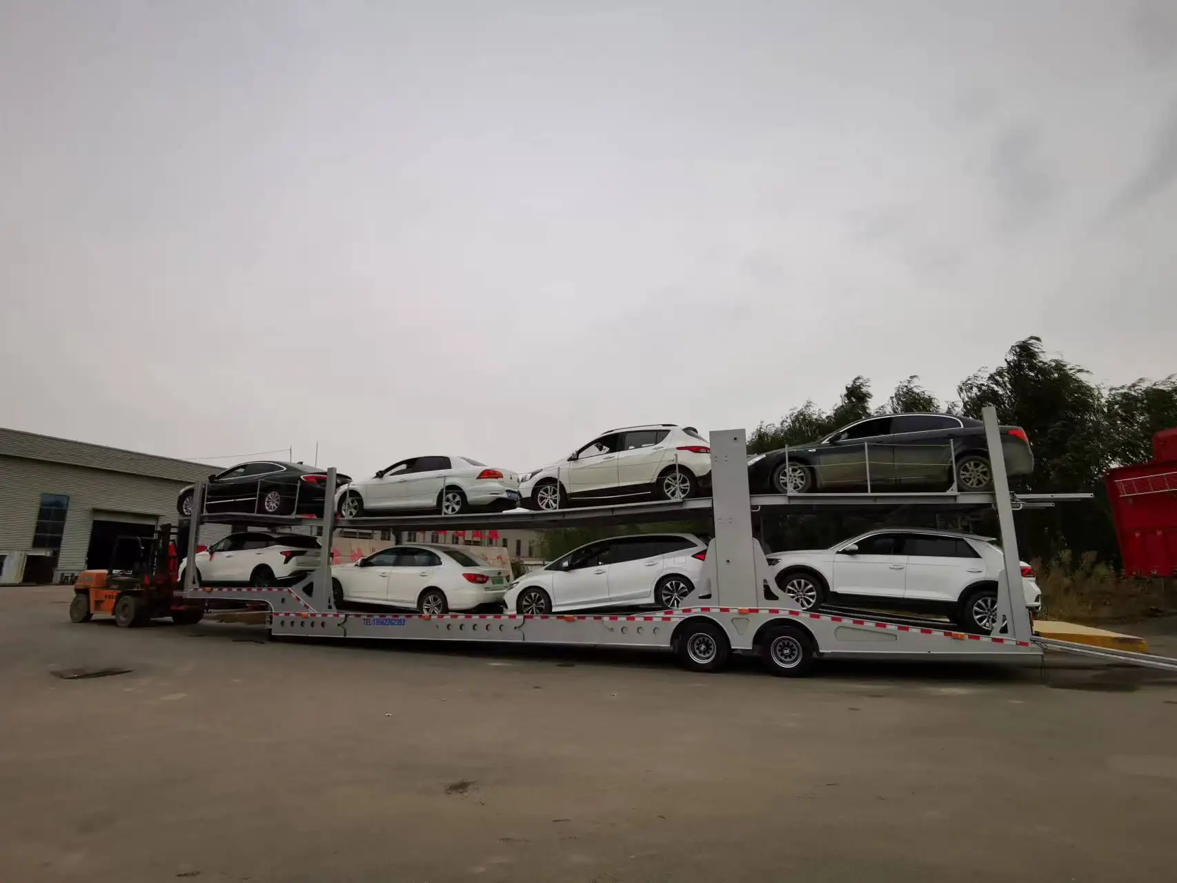 높은 보증 제품 구매 중국 공급 업체 특수 3 축 자동차 운송 세미 트레일러 운송 트럭