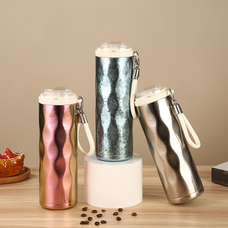 Taza de café prismática titanio plata