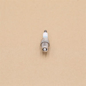 Bujía de bujía de motor OEM para coche, serie OEM #90919-01240, Compatible con Toyota Corolla Matrix Prius - Product Image 3
