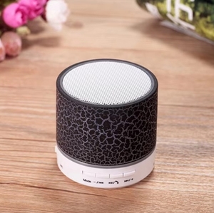 带发光二极管灯扬声器便携式无线迷你蓝牙扬声器超低音立体声充电便携式户外小扬声器