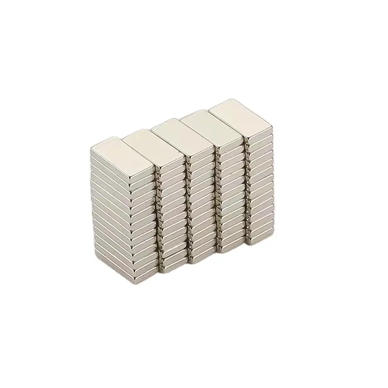 N52強力な30X10X5長方形ネオジム磁石ブロックNdFeB希土類磁石