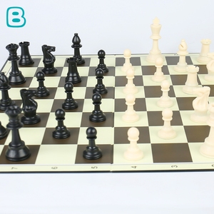 Tùy chỉnh chất lượng cao bàn cờ trò chơi Thiết lập tính năng Silicone miếng giấy trường hợp bảng nhựa với in ấn đẹp - Product Image 2