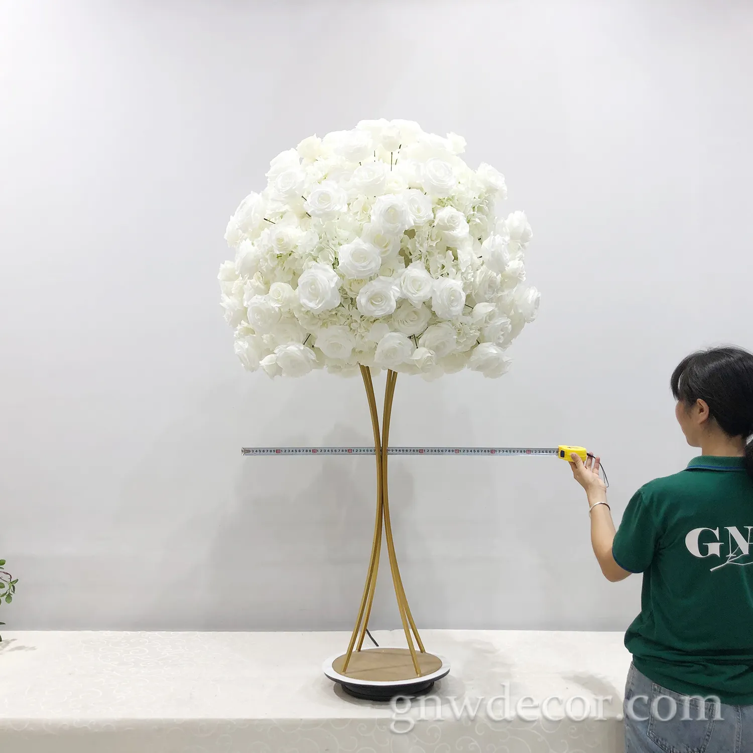 GNW shenzhen fornitore di nozze baciare palla fiore ballo della rosa decorazione della tavola idee speciale di disegno fiori artificiali palla