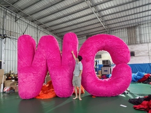 Nghệ thuật sáng tạo triển lãm chữ khổng lồ ký lớn lông sang trọng Fluffy Đỏ <span class=keywords><strong>Inflatable</strong></span> Câu Hỏi đánh dấu mô hình cho Đảng tổ chức sự kiện trang trí - Product Image 3