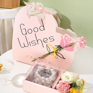 Nuova scatola regalo a forma di cuore con manico in cartone personalizzato Mini torta di fiori Macaron biscotto scatola pieghevole scatola regalo creativa