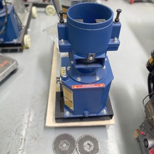 2025 Loại Mới 100-150 kg/giờ PELLET Máy động vật Thức ăn cho nhà sử dụng gà thức ăn làm cho máy - Product Image 3