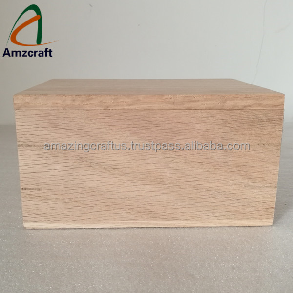 ไม้โอ๊คธรรมชาติธรรมดา