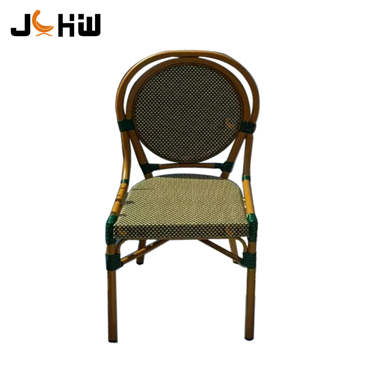 Chaise sans accoudoirs