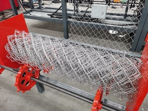 High Quality <strong>Machine</strong> Make Chain Link Wire Mesh Factory Automatic Double Wire Chain Link Fence Making <strong>Machine</strong> - Product Image 4