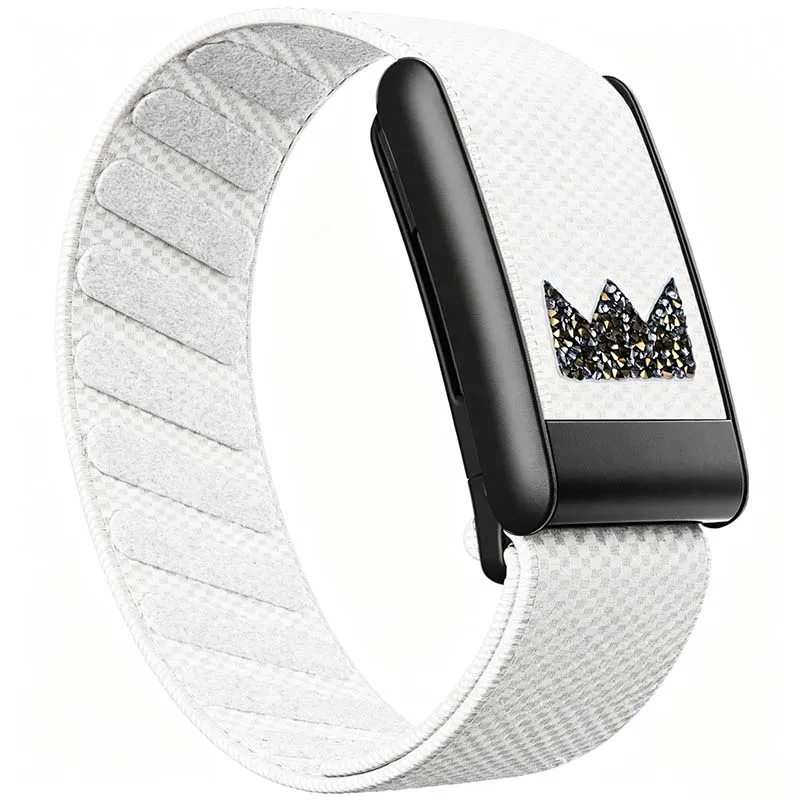 Black crown-white