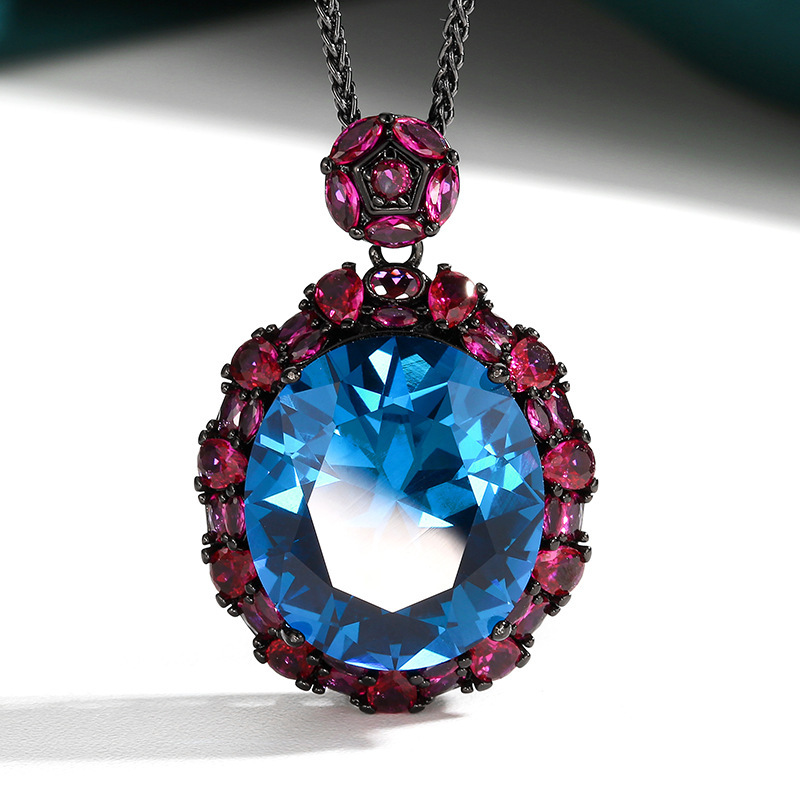 Pendentif cristal pointu bleu or noir avec chaîne Chopin