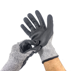 Guantes recubiertos con acabado de microespuma de nitrilo Level5 de fábrica Guantes resistentes a los cortes de seguridad para el trabajo de construcción con revestimiento anticorte - Product Image 3