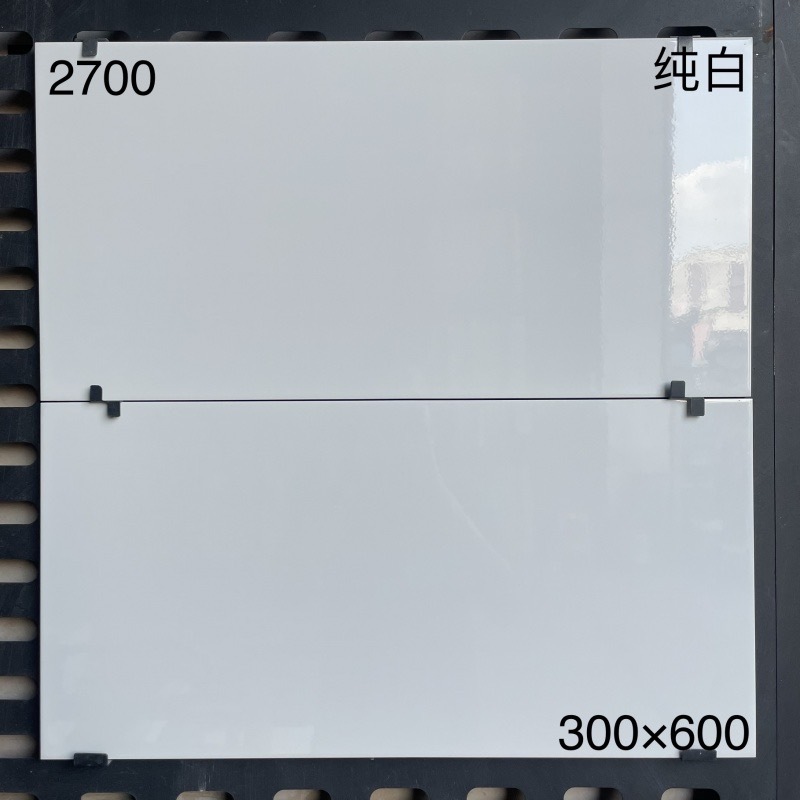 2700