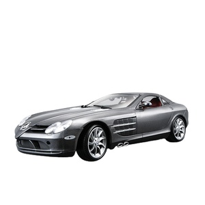 Maisto Mercedes-Benz SLR Opening Doors Simulation Alloy <strong>Car</strong> <strong>Model</strong> 1:18 Diecast <strong>Car</strong> <strong>Model</strong> Kids Gift