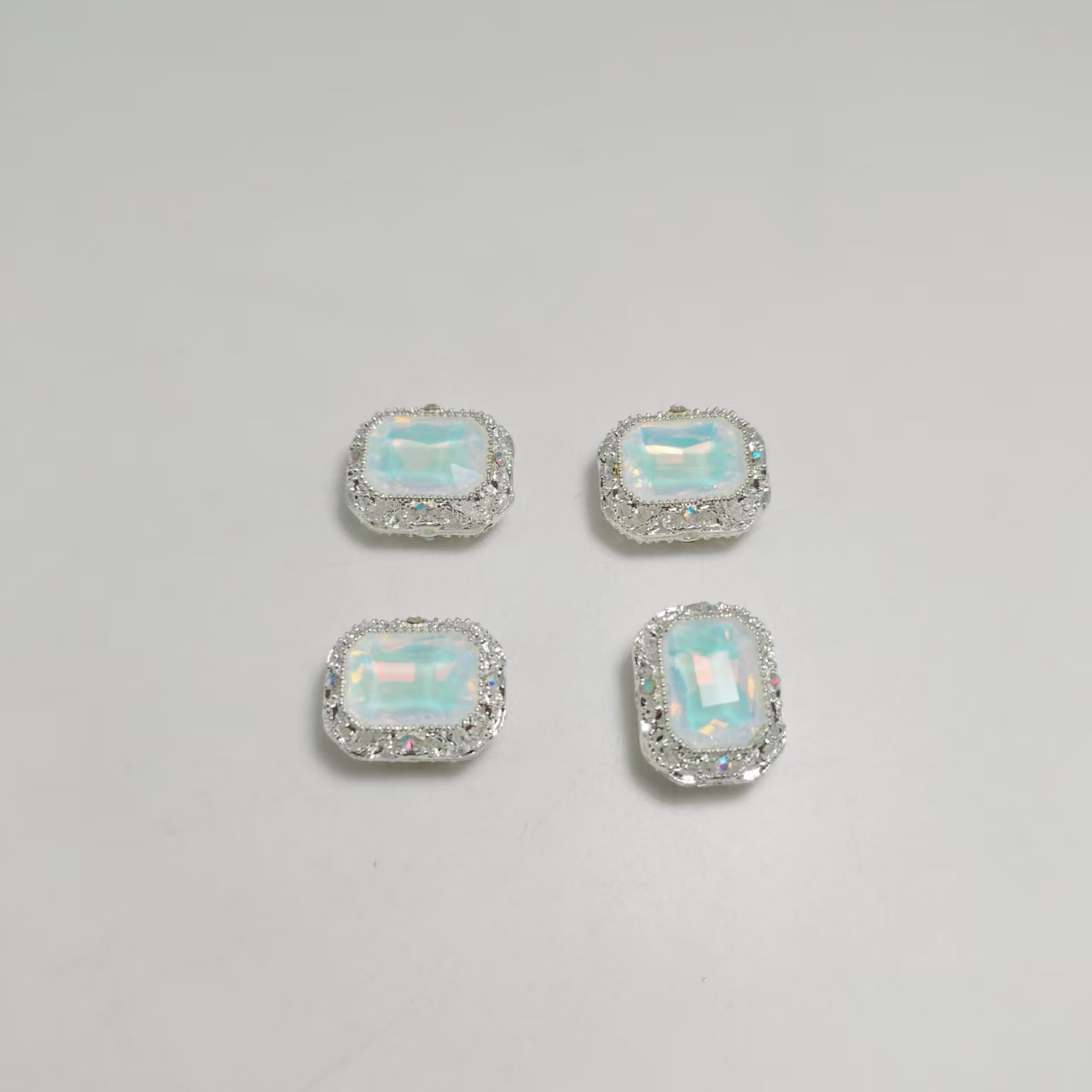 Diamante blanco moca plateado