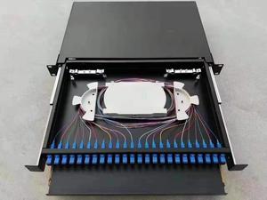 Caja de terminales de fibra óptica FTTH Panel de conexión ODF de tipo giratorio Montado en Rack de 24 puertos con adaptador SC/FC/ST/LC - Product Image 5