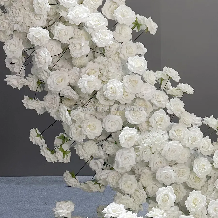 Sunwedding toptan beyaz gül kalp şekilli kemer standı düğün için yapay çiçek kemer zemin