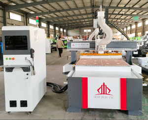 Máquina enrutadora CNC Atc de línea recta para fabricación de muebles de puerta multifunción, enrutador CNC Atc de placa de madera 1325 - Product Image 5