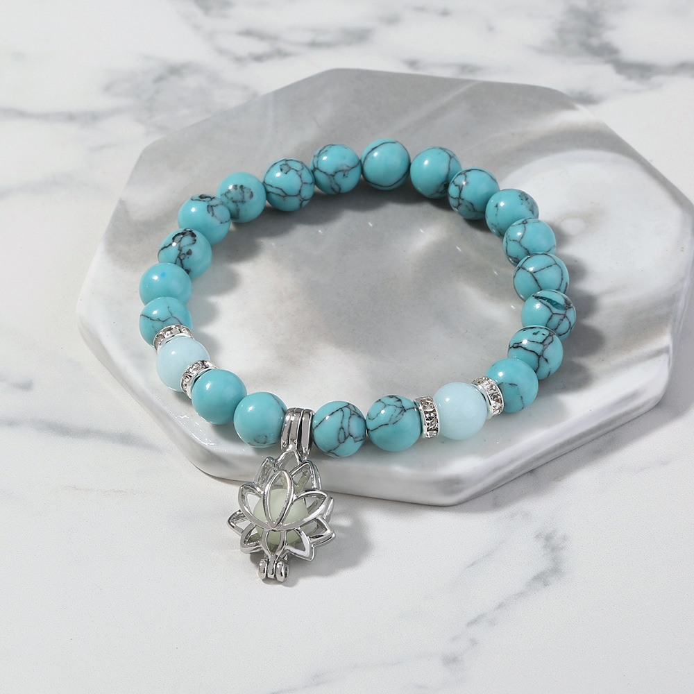 Lotus turquoise
