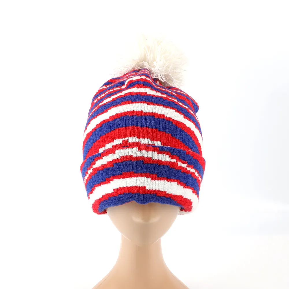 Cappelli invernali lavorati a maglia cappello berretto a righe personalizzato cappello con teschio colorato Unisex