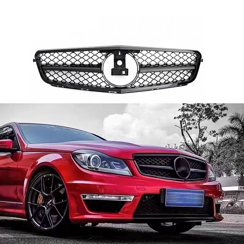 07-14 Mercedes-Benz Classe C Modèle AM à un seul pied, noir mat