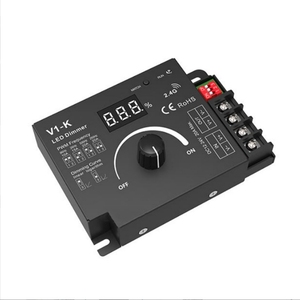 V1-K 2.4G <span class=keywords><strong>PWM</strong></span> DC12-<span class=keywords><strong>48V</strong></span> manueller Einstellknopf-Steuer-<span class=keywords><strong>LED</strong></span>-<span class=keywords><strong>Dimmer</strong></span> für einfarbiges <span class=keywords><strong>LED</strong></span>-Streifen licht