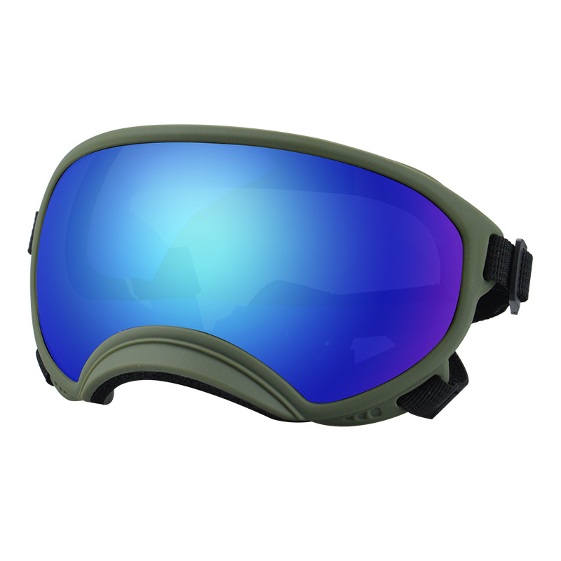 Monture verte et lentille bleue