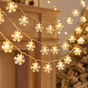 Indoor Battery-Operated LED Snowflake Light <strong>String</strong> Christmas Tree Scene Decorative Lights for <strong>Create</strong> Snowy Atmosphere - Product Image 3