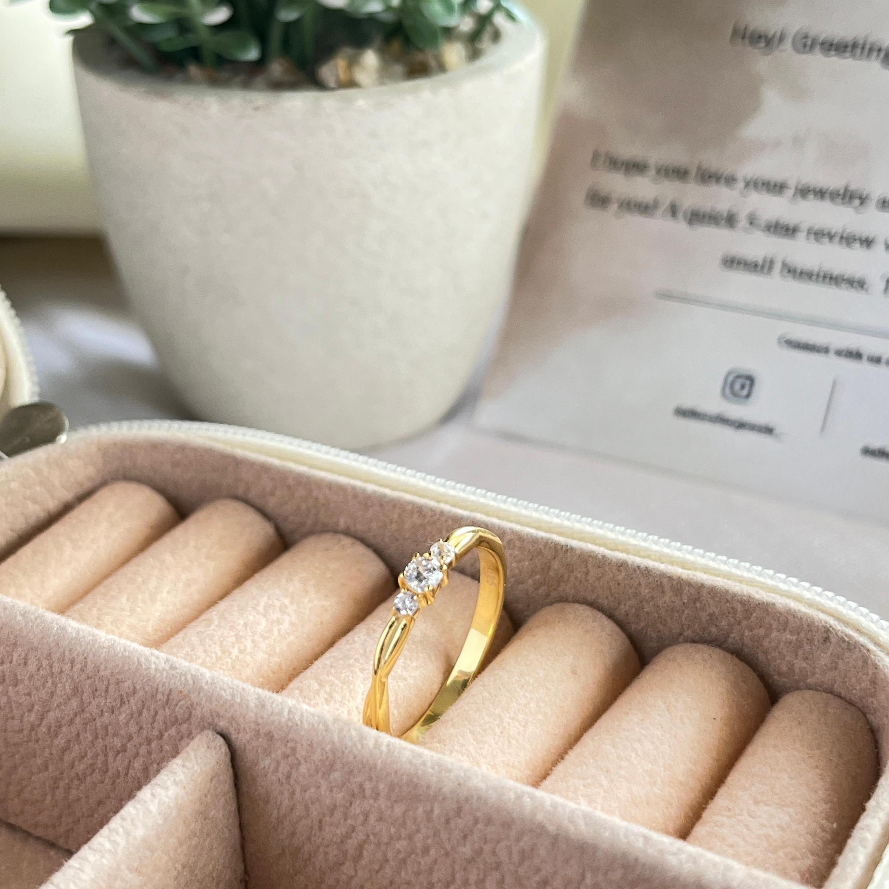 GOLD, ROSE GOLD AND WHITE RHODIUM