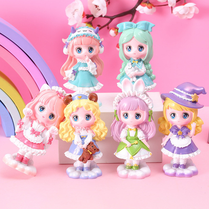 One random item from the "Chasing the Light Girl" blind box.